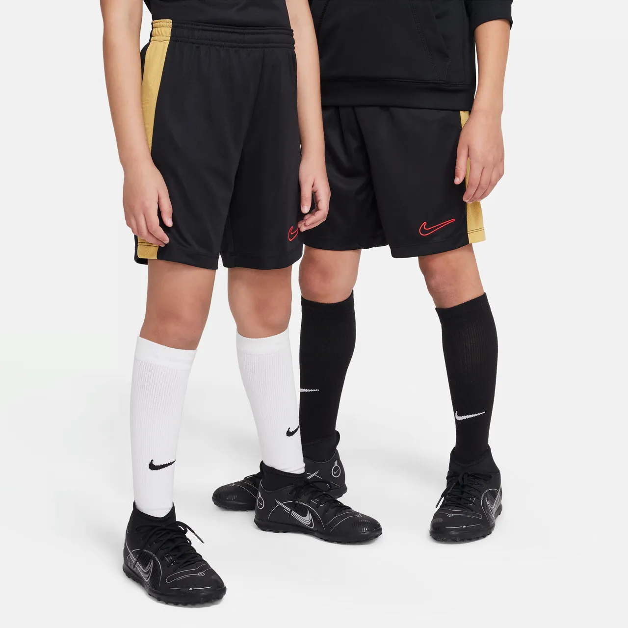 Nike Dri-FIT Academy23 Fußballshorts für Kinder - Schwarz