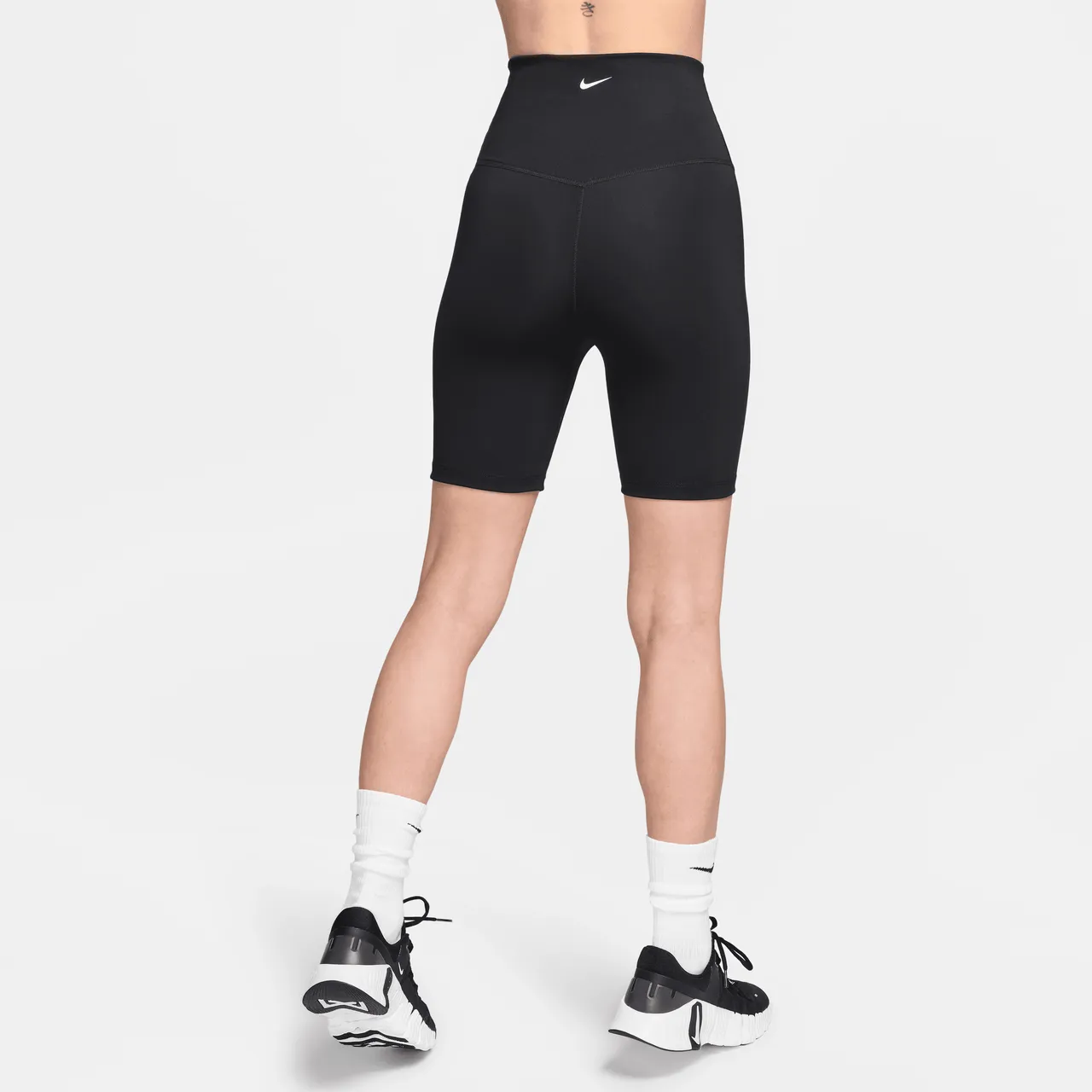 Nike One Bike-Shorts mit hohem Bund für Damen (ca. 18 cm) - Schwarz