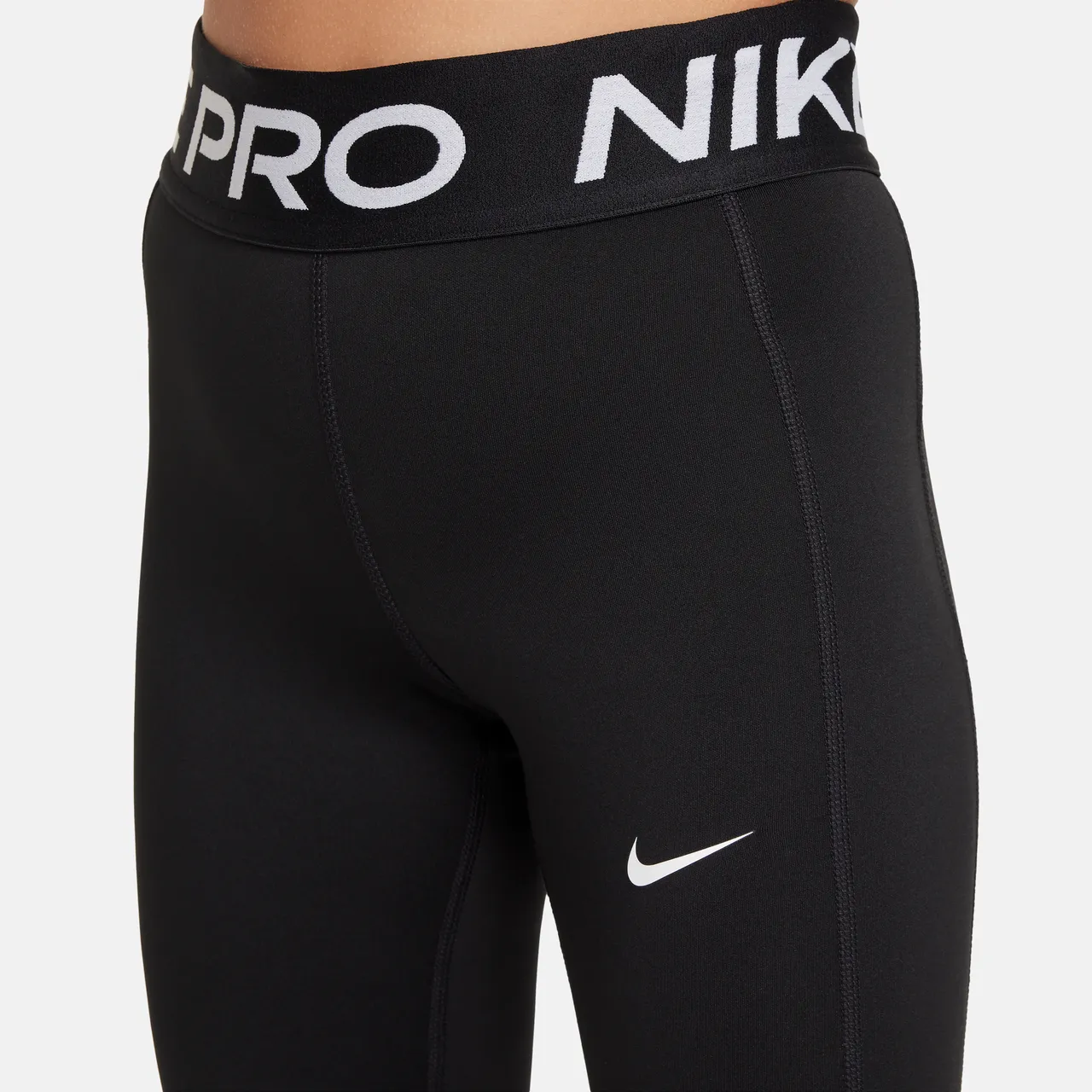 Nike Pro Leak Protection: Periodensichere Dri-FIT Leggings für ältere Kinder - Schwarz