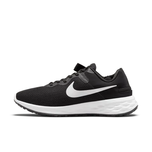 Nike Revolution 6 FlyEase Straßenlaufschuh für einfaches An- und Ausziehen - Schwarz