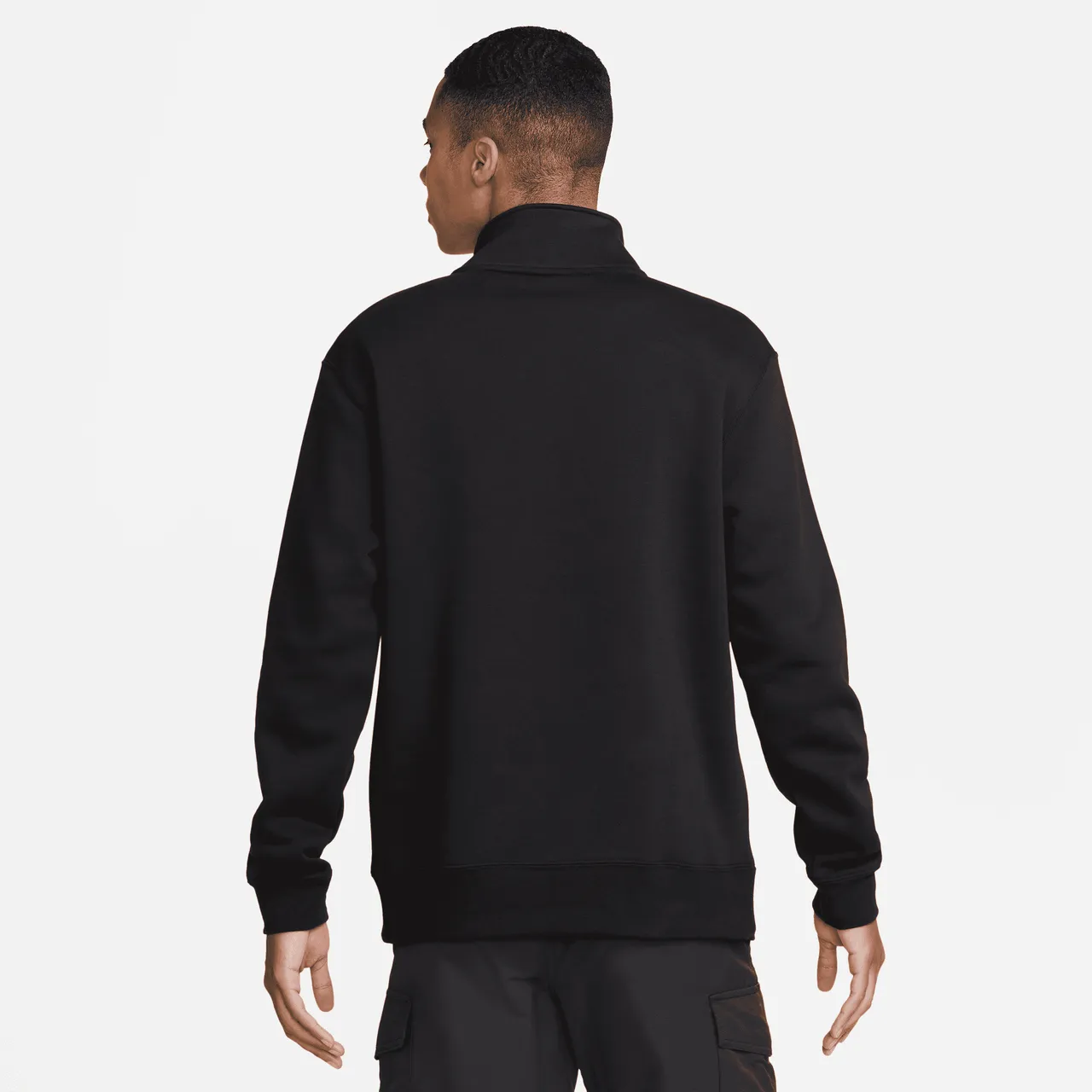 Nike Sportswear Club Herren-Pullover mit angerautem Material und Halbreißverschluss - Schwarz