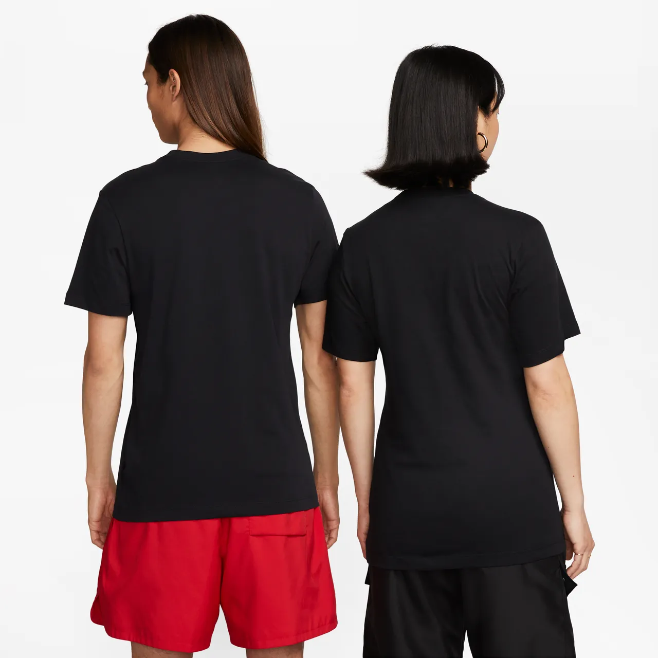 Nike Sportswear Club Herren-T-Shirt - Schwarz