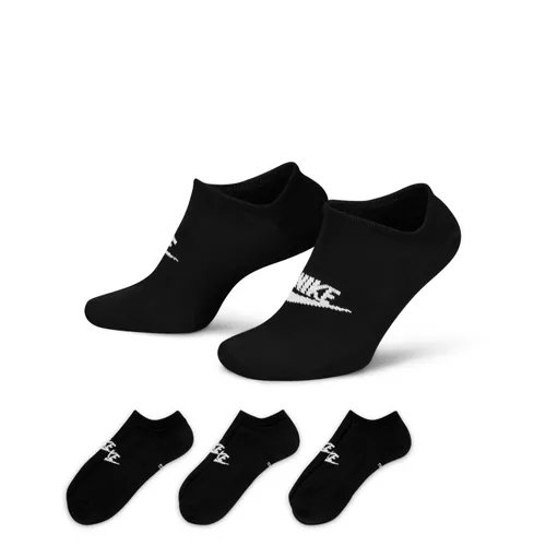Nike Sportswear Everyday Essential Socks