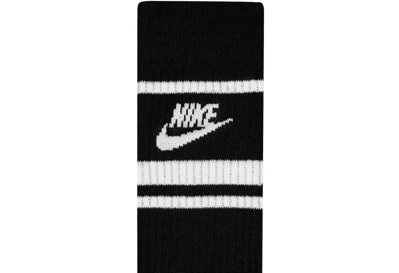 Nike Sportswear Sportsocken Everyday Essential Crew Socks (Pairs) (Packung, 3-Paar)