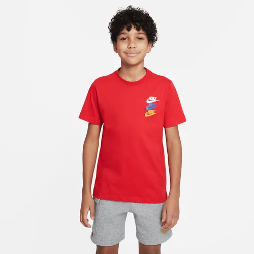 Nike Sportswear Standard Issue T-Shirt für ältere Kinder (Jungen) - Rot