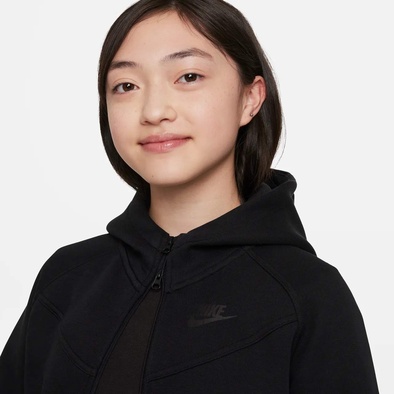 Nike Sportswear Tech Fleece Hoodie mit durchgehendem Reißverschluss für ältere Kinder (Mädchen) - Schwarz