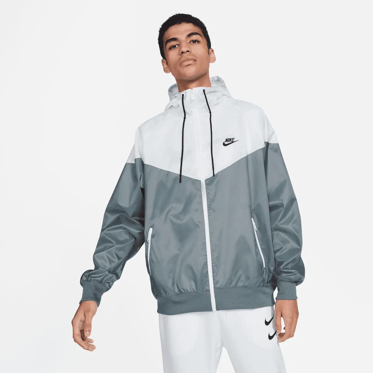 Nike Sportswear Windrunner Herrenjacke mit Kapuze - Grau
