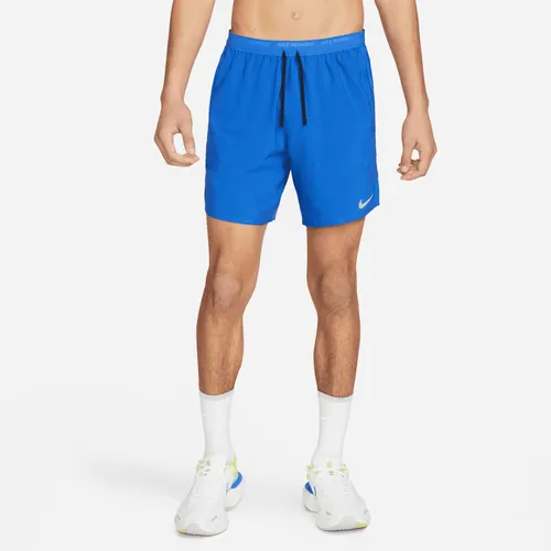 Nike Stride Dri-FIT 2-in-1-Laufshorts für Herren (ca. 18 cm) - Blau