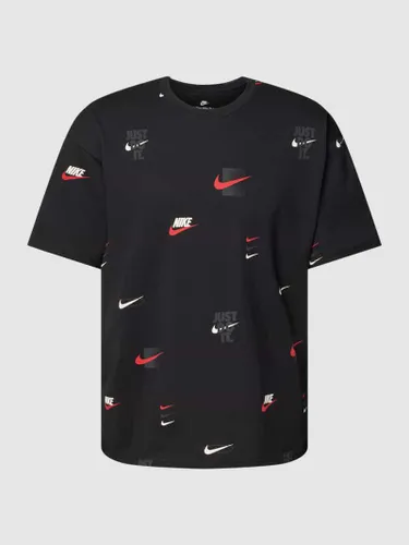 Nike T-Shirt mit Rundhalsausschnitt in Black