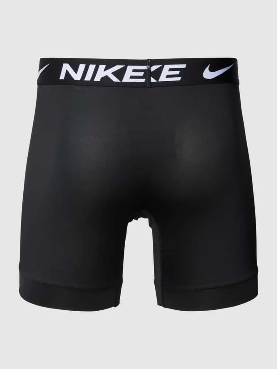 Nike Trunks mit elastischem Logo-Bund in Black