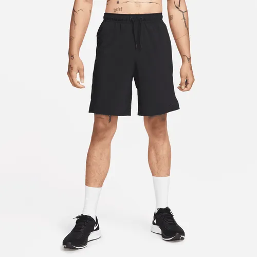 Nike Unlimited vielseitige Dri-FIT Herrenshorts ohne Futter (ca. 23 cm) - Schwarz