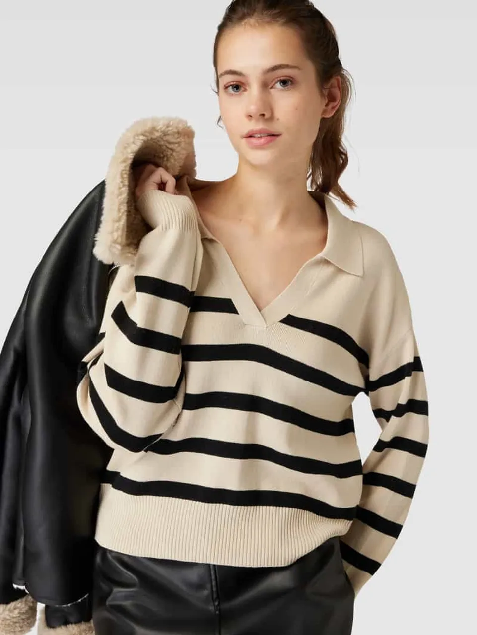 Noisy May Strickpullover mit Polokragen in Offwhite