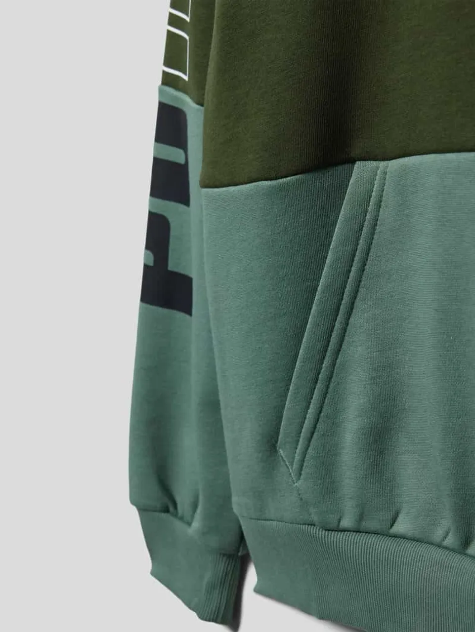 Puma Sweatshirt im Colour-Blocking-Design Modell 'POWER' in Khaki