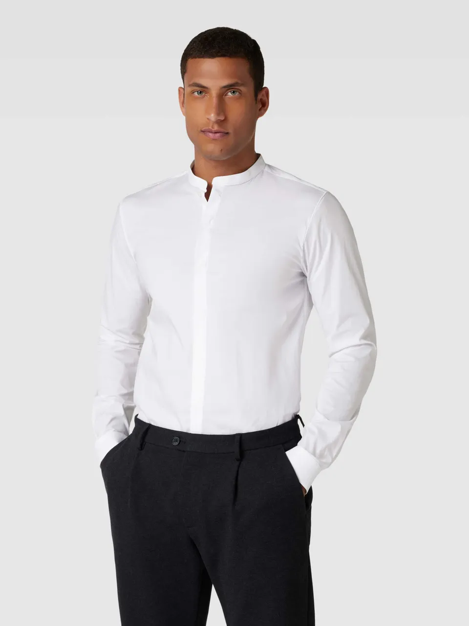 Regular Fit Business-Hemd mit Knopfleiste Modell 'Enrique'