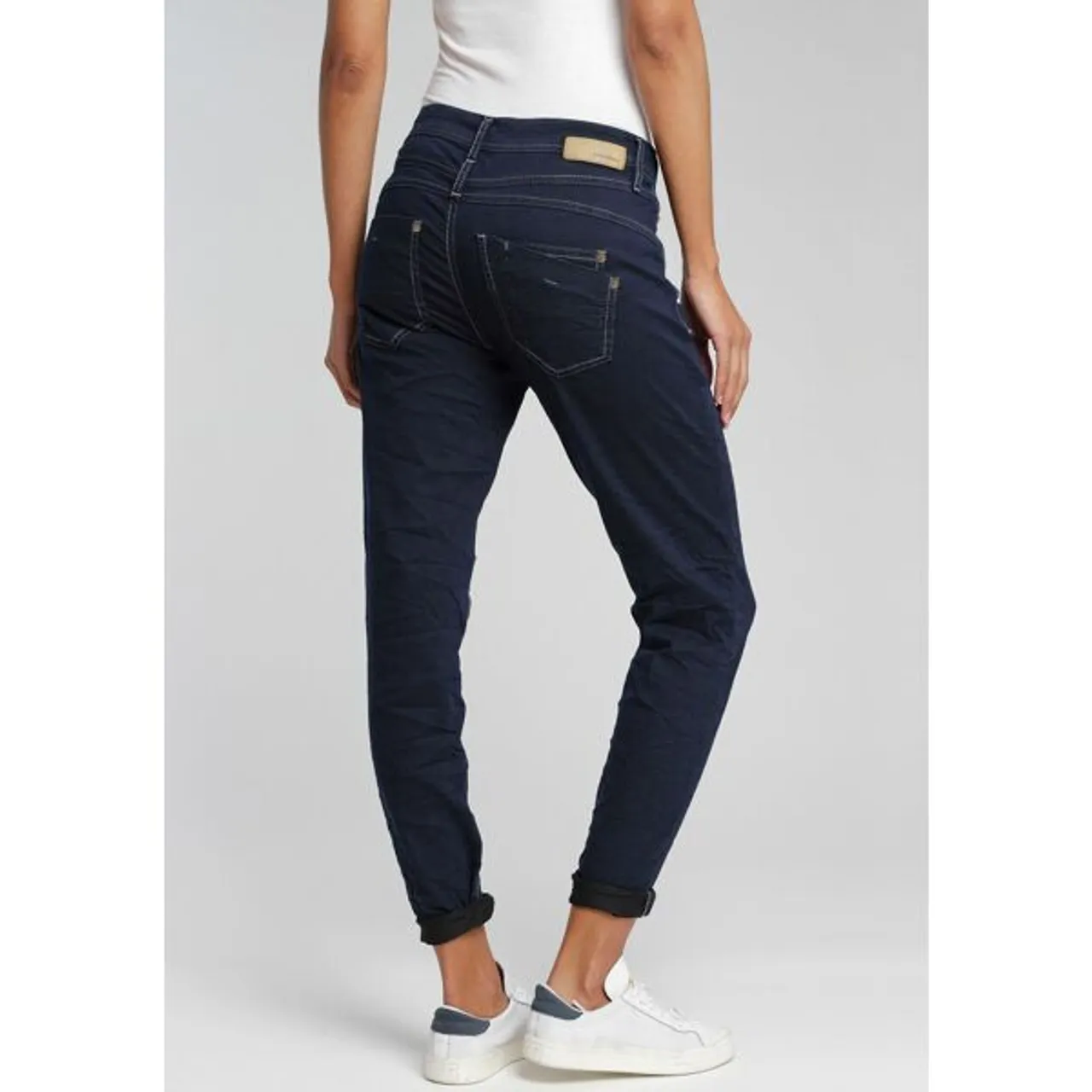 Relax-fit-Jeans GANG "94Amelie" Gr. 33, N-Gr, blau (dark blue) Damen Jeans