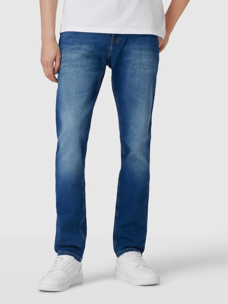 Relaxed Fit Jeans im 5-Pocket-Design Modell 'RYAN'