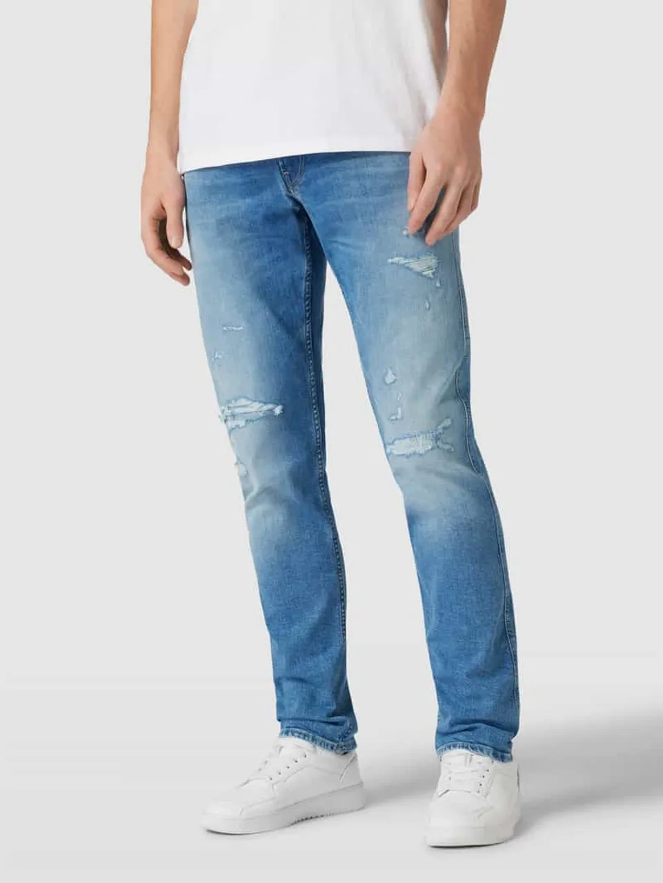 Replay Jeans im Used-Look Modell 'Anbass' in Hellblau