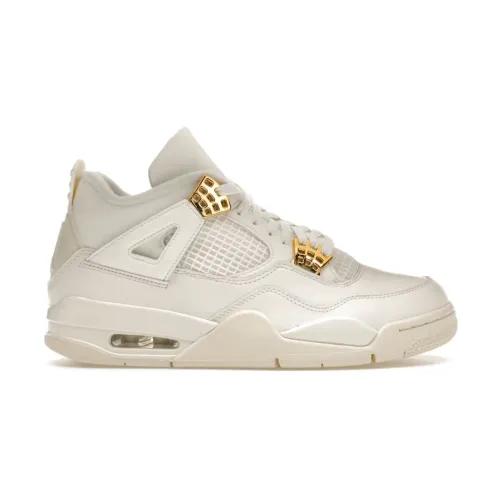 Retro Metallic Gold Sneakers Jordan