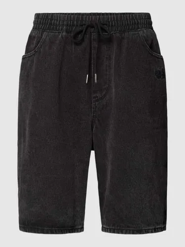 REVIEW Shorts mit elastischem Bund in Black