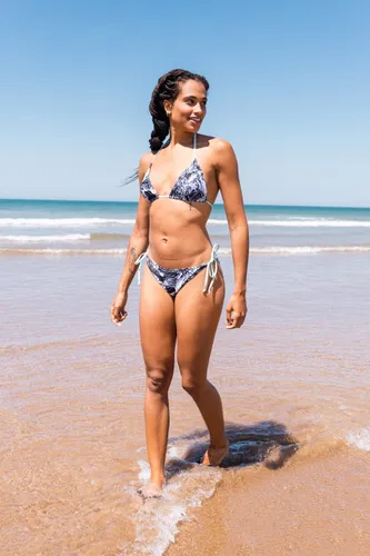 Riviera Bedrucktes Bikini-Oberteil aus recyceltem Material - Schwarz