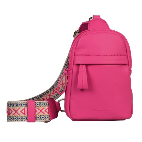 Rucksack TOM TAILOR "Palina" Gr. B/H/T: 16,5 cm x 22 cm x 5,5 cm, rosa Rucksäcke Handgepäck aus weichem Lederimitat mit effektvollem Schulterriemen