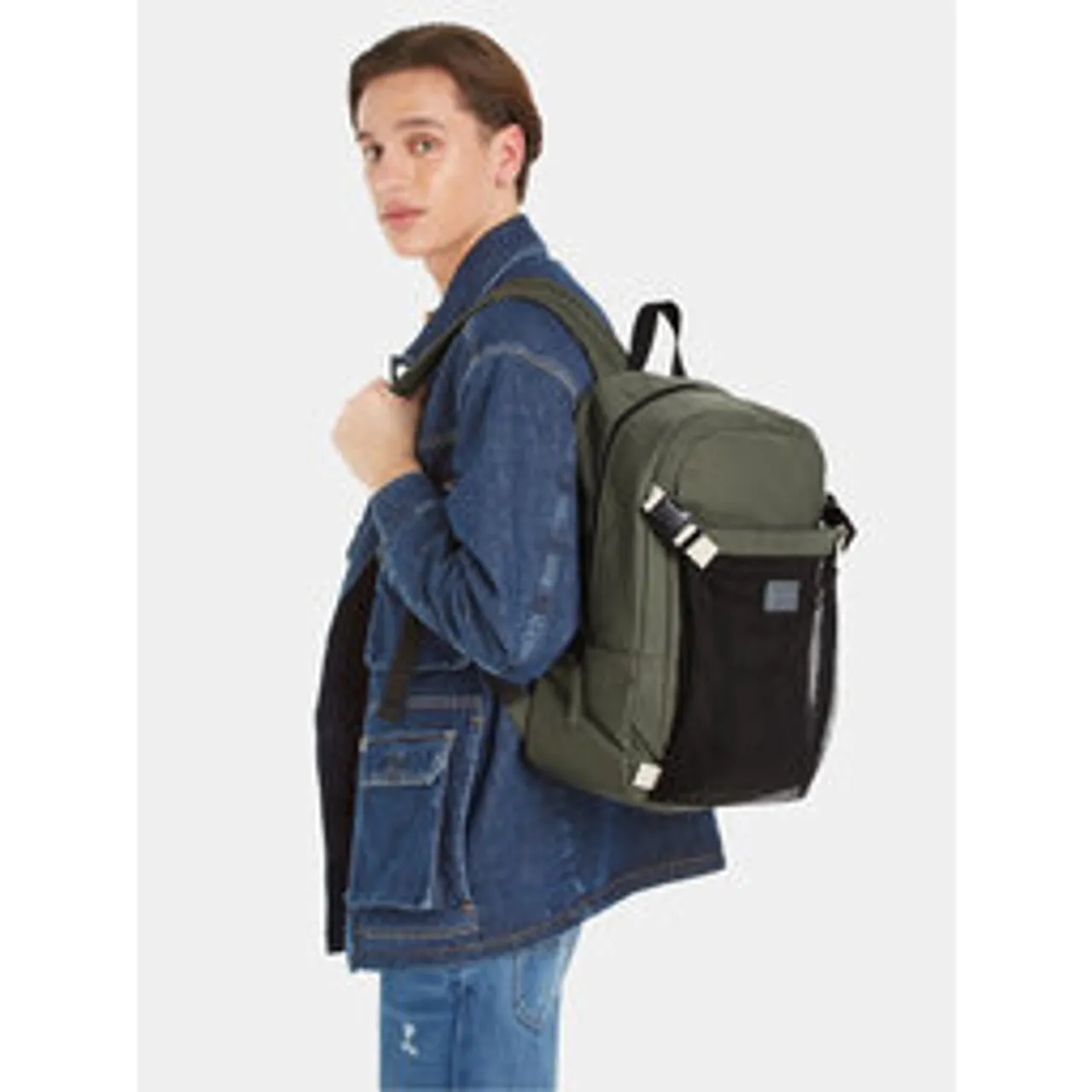 Rucksack Tommy Jeans Tjm Hybrid Backpack AM0AM11652 Pewter Green MRH
