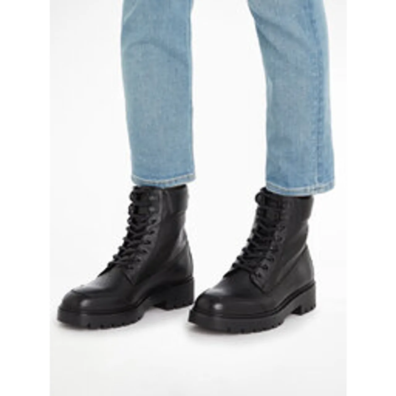 Schnürstiefeletten Calvin Klein Jeans Combat Mid Laceup Wl Lth YM0YM00847 Triple Black 0GT