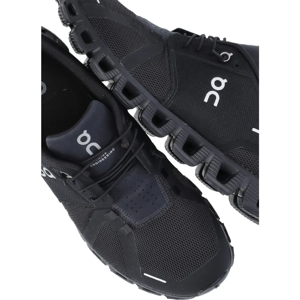 Schwarze Sneakers mit Kontrastlogo On Running