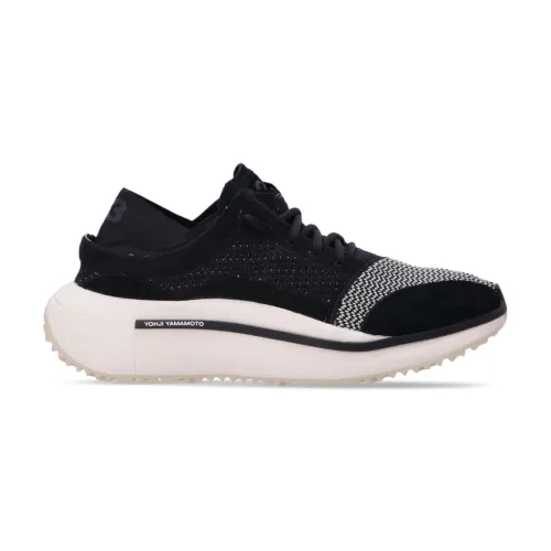 Schwarze und weiße Low-Top-Sneakers mit Wildleder-Details Y-3