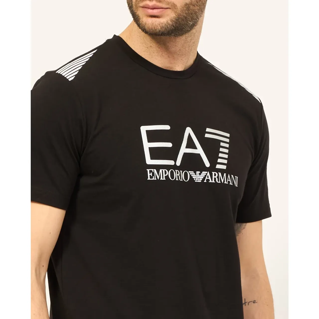 Schwarzes T-Shirt mit Logo und Essential Design Emporio Armani EA7