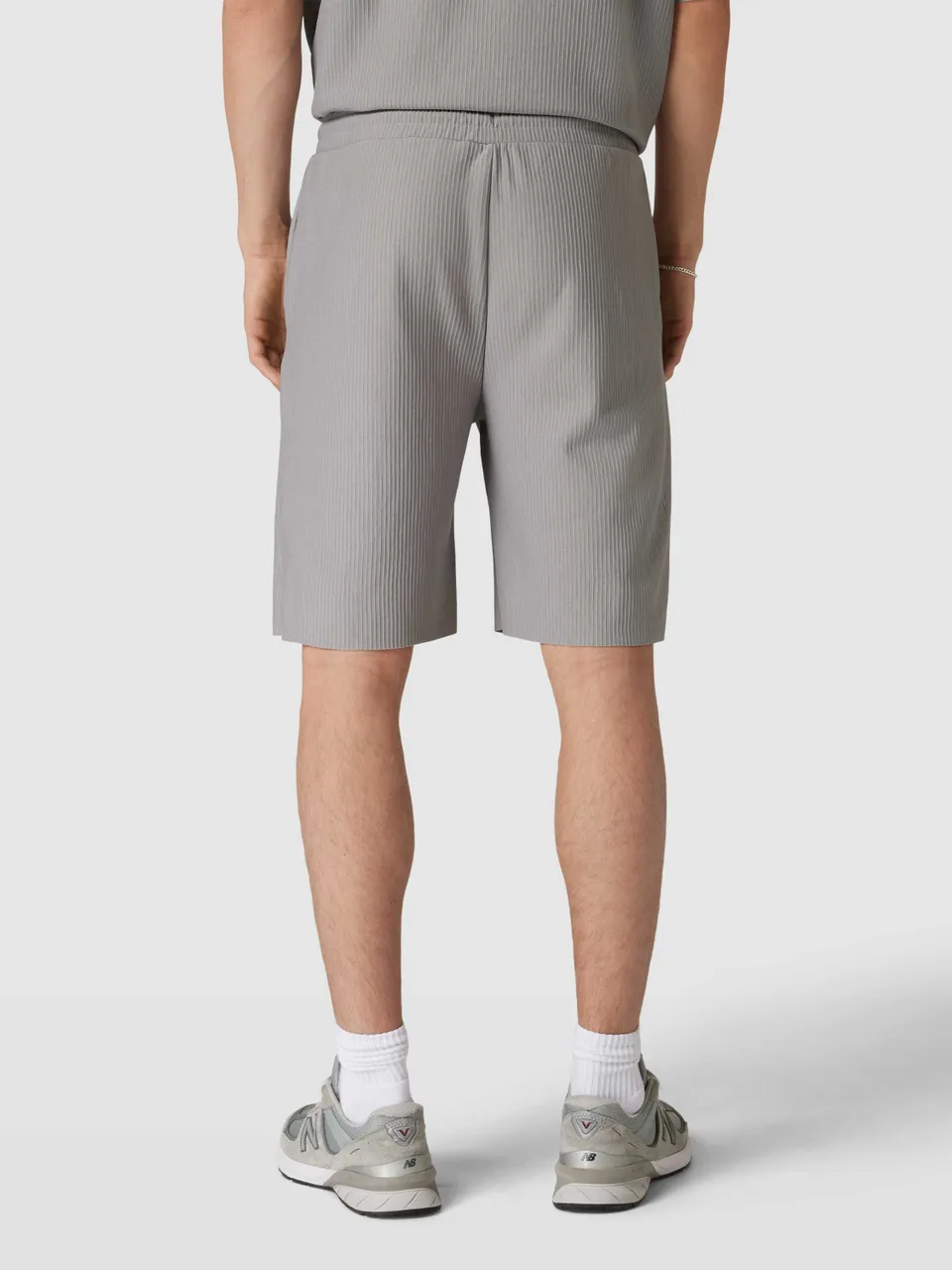 Shorts in Ripp-Optik