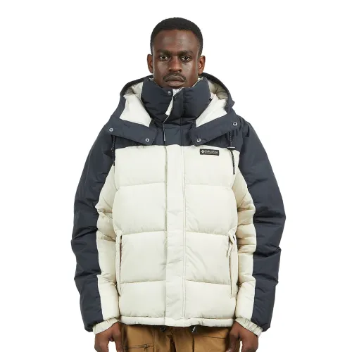 Snowqualmie Jacket