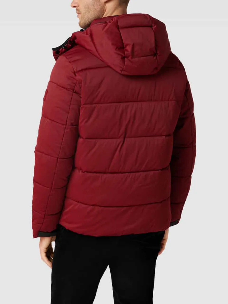 s.Oliver RED LABEL Jacke mit Label-Patch in Dunkelrot