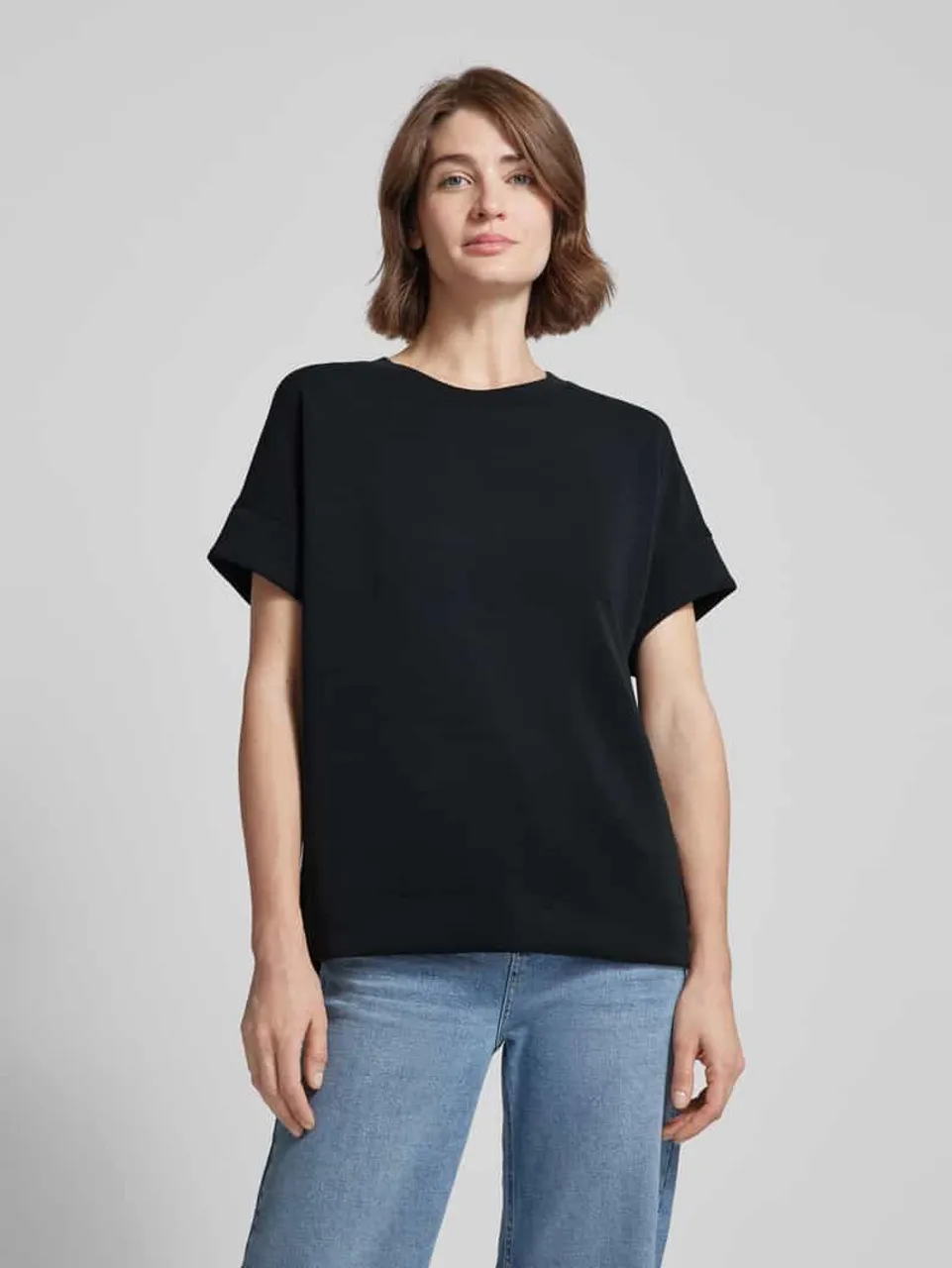 s.Oliver RED LABEL T-Shirt in unifarbenem Design mit Rundhalsausschnitt in Black
