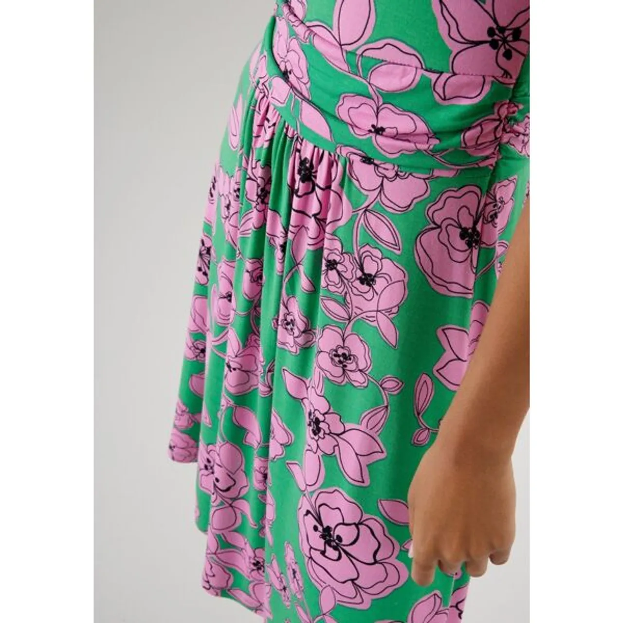 Sommerkleid ANISTON SELECTED Gr. 44, N-Gr, bunt (grün, rosa, schwarz) Damen Kleider Knielange