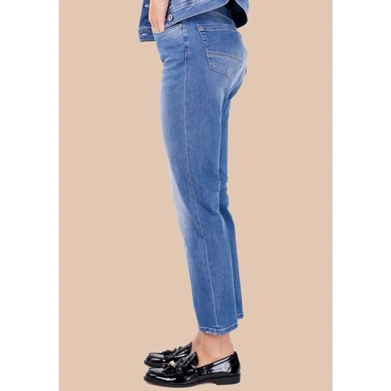Straight-Jeans BLUE FIRE "JULIE" Gr. 25, Länge 32, blau (pacific (dark blue)) Damen Jeans Ankle 7/8