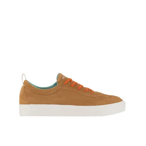 Suede Biscuit Sneakers Panchic