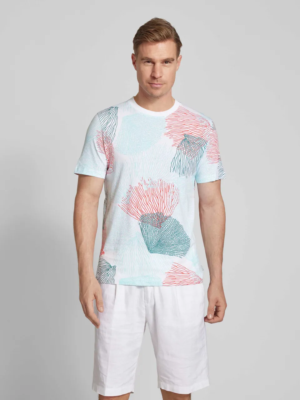 T-Shirt mit Allover-Print Modell 'Big Coral'