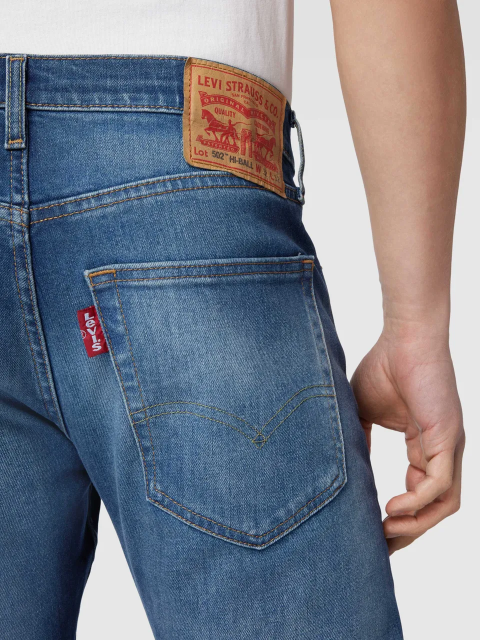 Taper Fit Jeans im 5-Pocket-Design Modell '502'