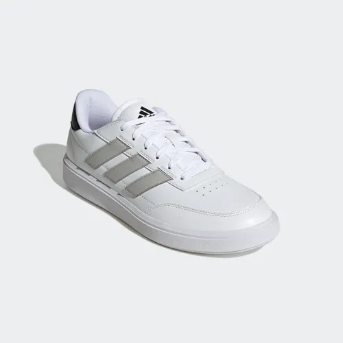 Tennisschuh ADIDAS SPORTSWEAR "COURTBLOCK" Gr. 46, weiß (cloud white, grey two, core black) Schuhe Schnürhalbschuhe