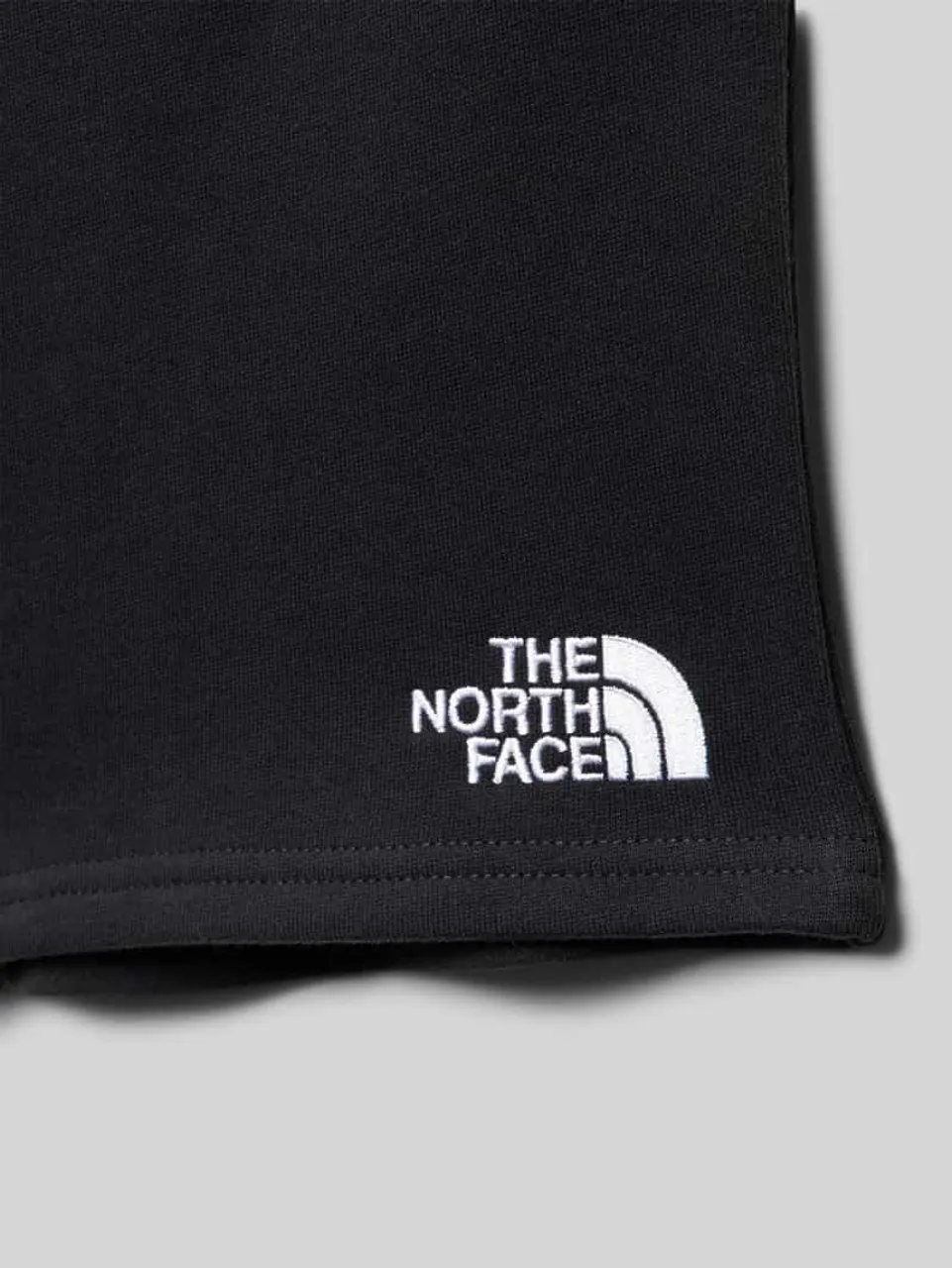 The North Face Sweatshorts mit Label-Stitching in Black
