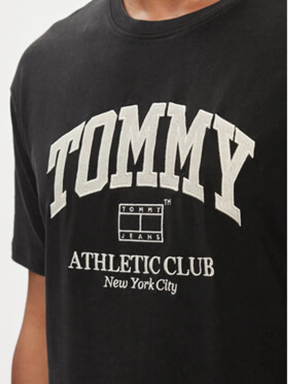 Tommy Jeans T-Shirt Athletic Club DM0DM18557 Schwarz Regular Fit