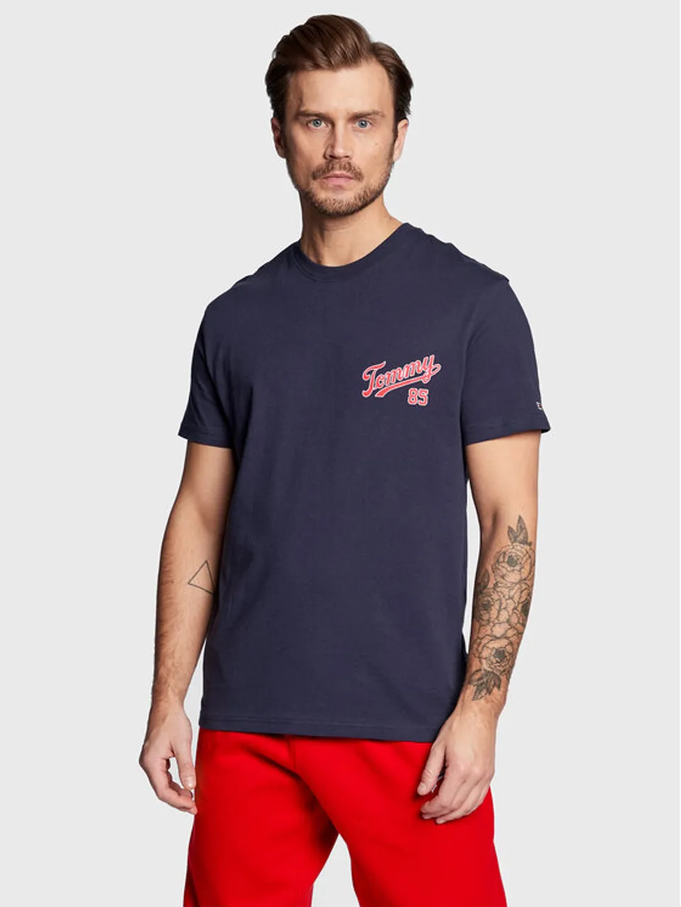 Tommy Jeans T-Shirt College 85 Logo DM0DM15672 Dunkelblau Regular Fit