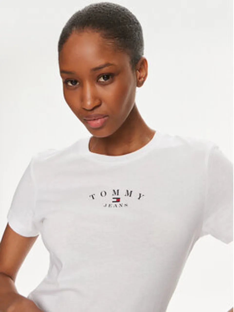 Tommy Jeans T-Shirt Essential Logo DW0DW18140 Weiß Slim Fit