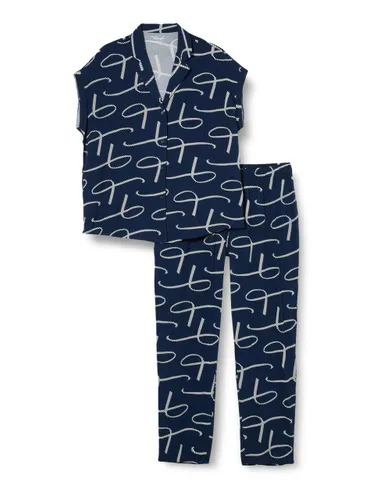 Triumph Women's Boyfriend Fit PW 01 Pajama Set