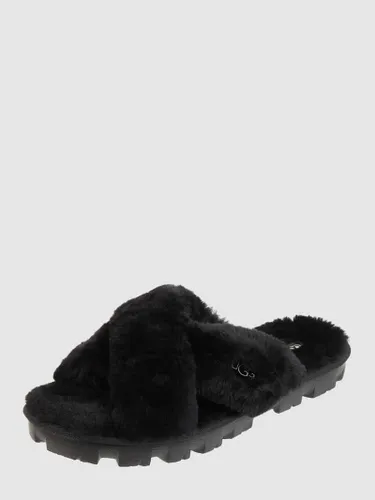 UGG Hausschuhe aus Lammfell Modell 'Fuzzette' in Black
