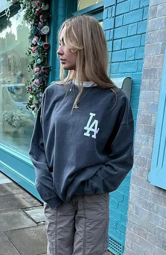 Worldclassca Longsweatshirt Worldclassca Damen Mädchen Oversized Sweatshirt Lounge Homewear Sweater Shirt Bedruckt Schriftzug LA Los Angeles College U...